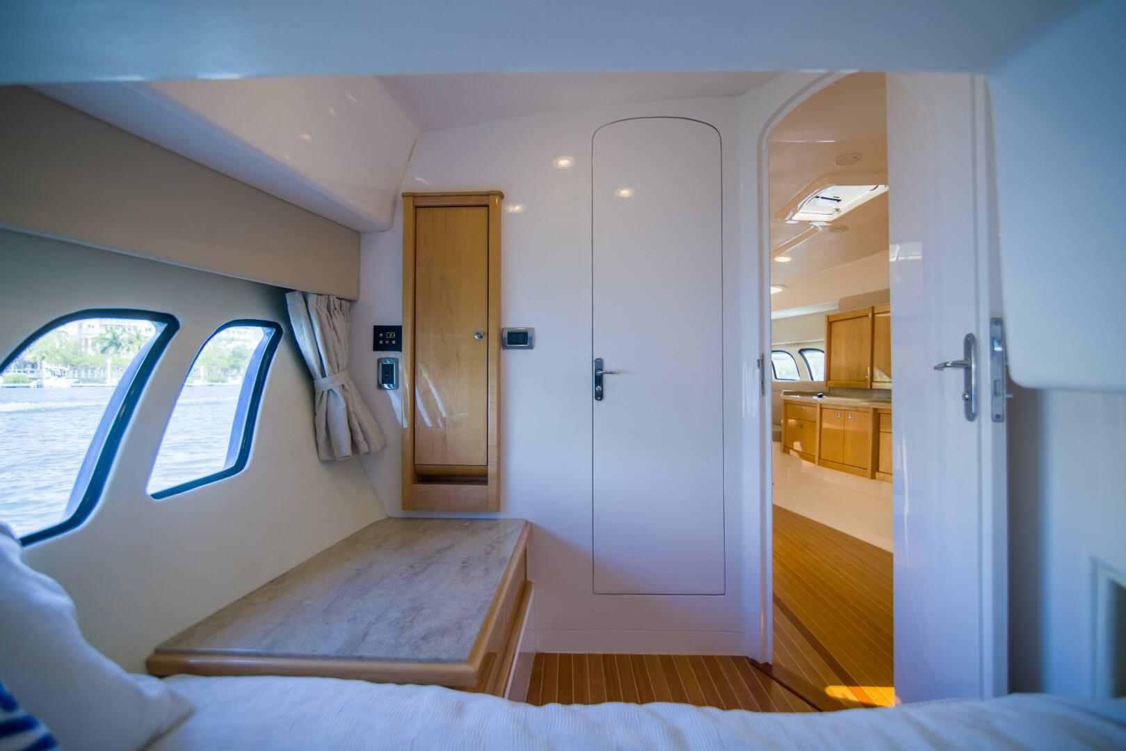 Slide: The Image of Intrepid 475 Sport Yacht 2013 - 5435530