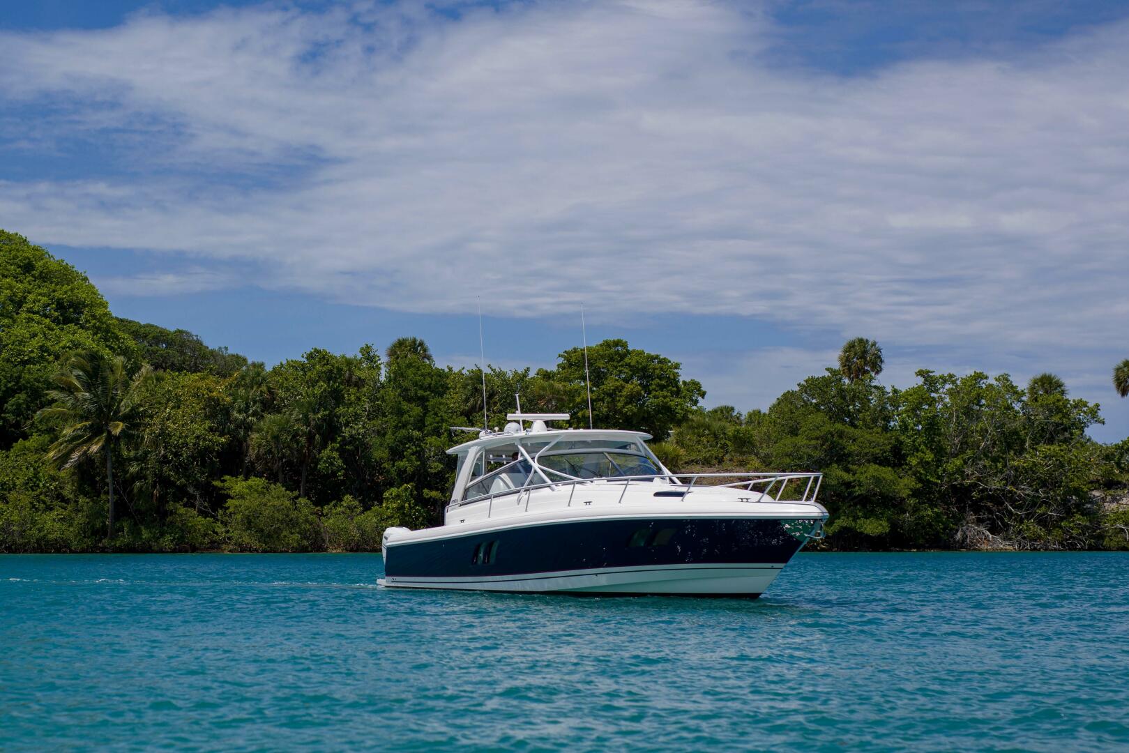 Slide: The Image of Intrepid 475 Sport Yacht 2013 - 5435589