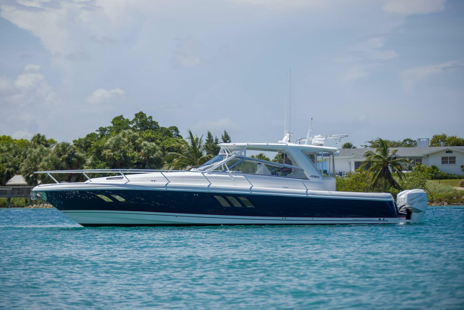 Slide: The Image of Intrepid 475 Sport Yacht 2013 - 5435610