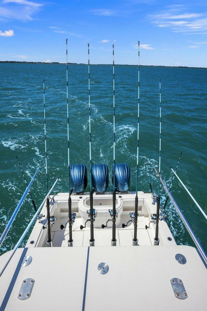 Slide: The Image of 2015 39 Invincible Center Console - Rod Holders - 4389698
