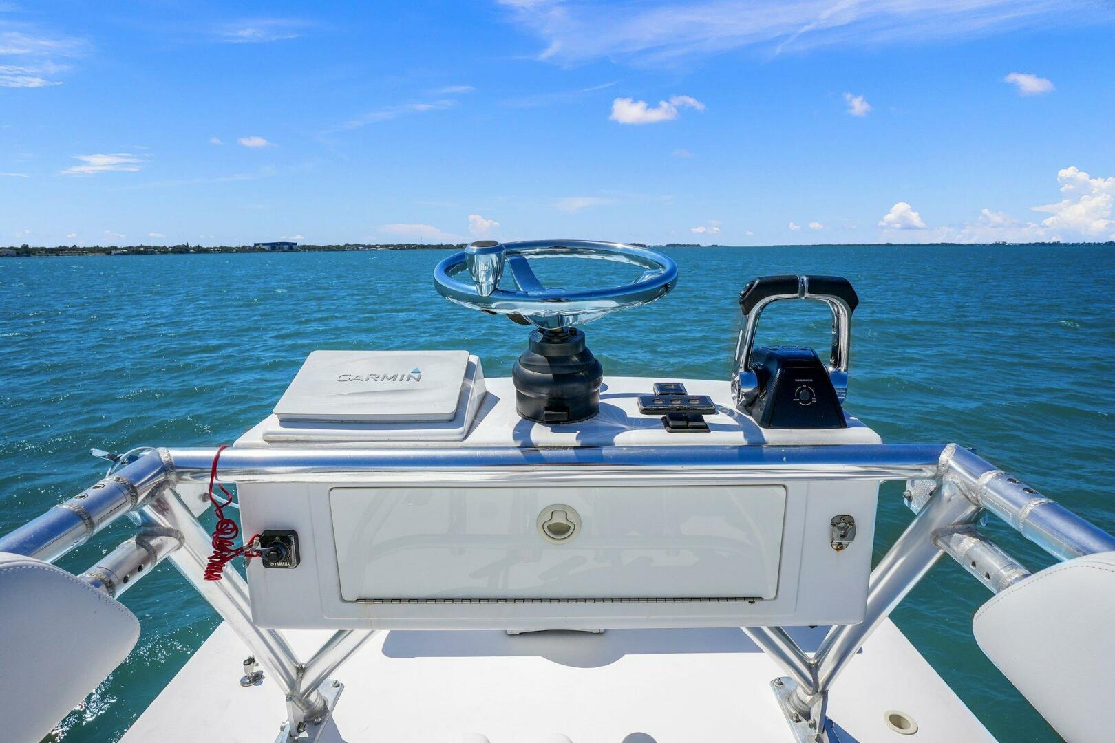 Slide: The Image of 2015 39 Invincible Center Console - Crows Nest Helm - 4389701