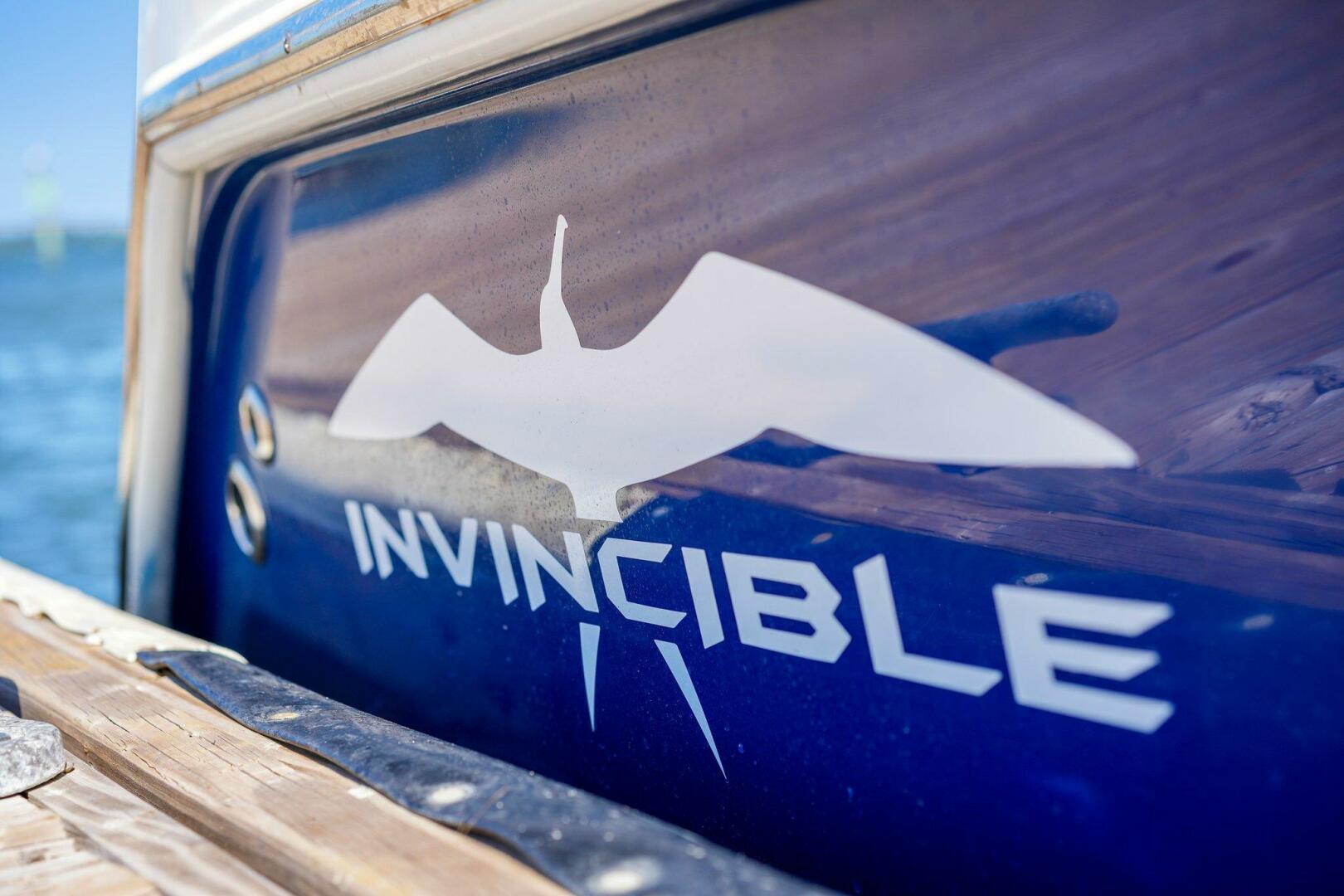 Slide: The Image of 2015 39 Invincible Center Console - Invincible - 4389794
