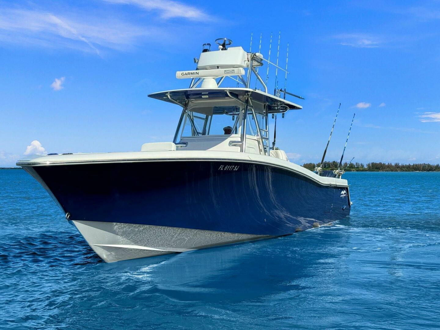 Slide: The Image of 2015 39 Invincible Center Console - Delphfishing - Profile - 4389827