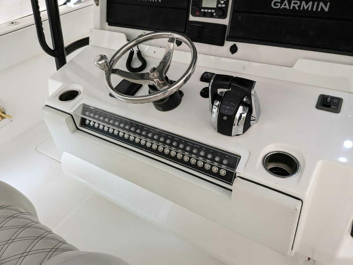 Slide: The Image of Invincible 40 Catamaran 2019 - 4447945