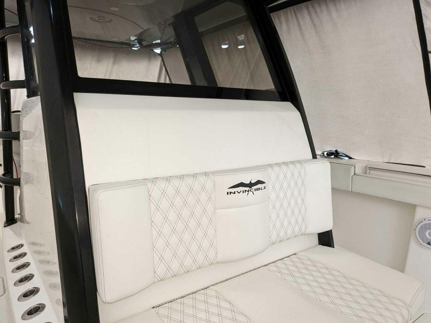 Slide: The Image of Invincible 40 Catamaran 2019 - 4447950