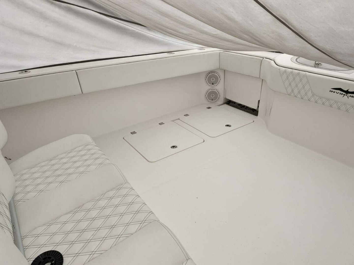 Slide: The Image of Invincible 40 Catamaran 2019 - 4447956