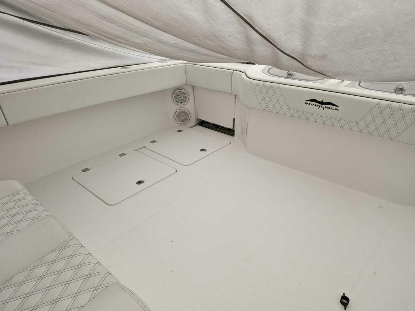Slide: The Image of Invincible 40 Catamaran 2019 - 4447958