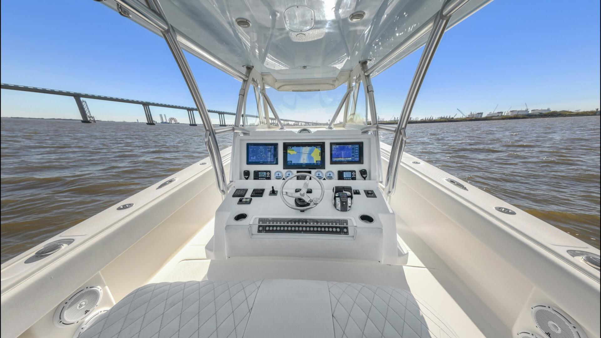 Slide: The Image of Invincible 42 Open Fisherman 2017 - 4901151