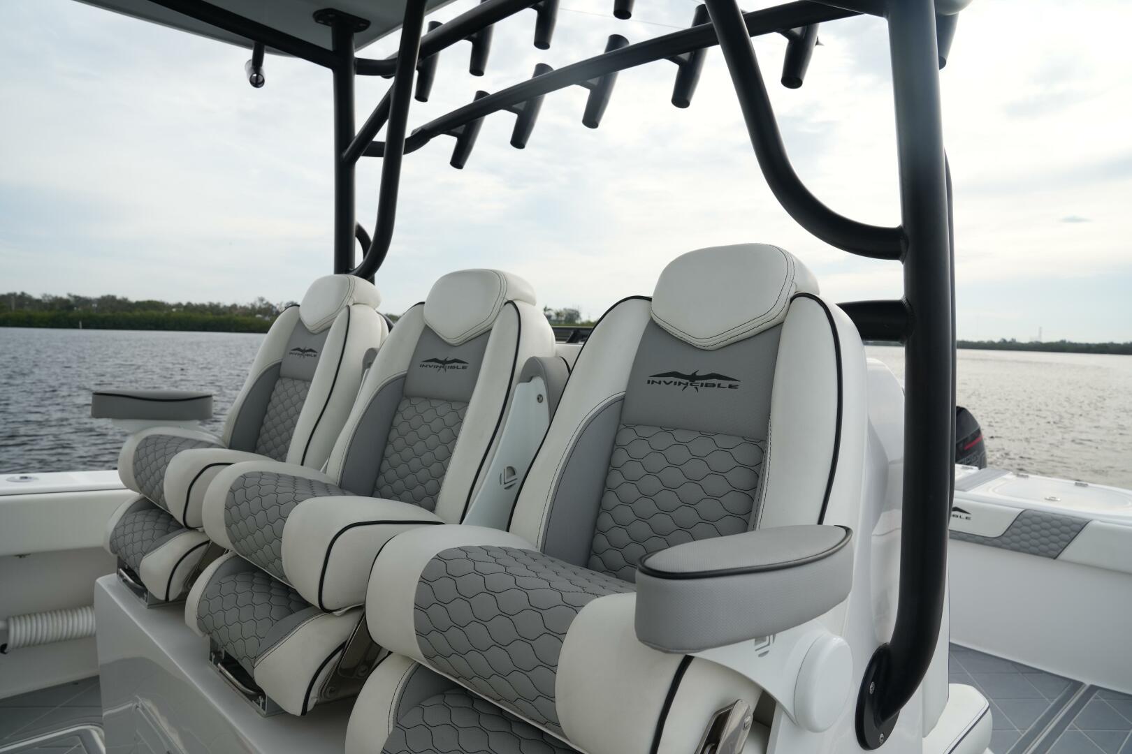 Slide: The Image of Invincible 46 Catamaran 2022 - 4787000