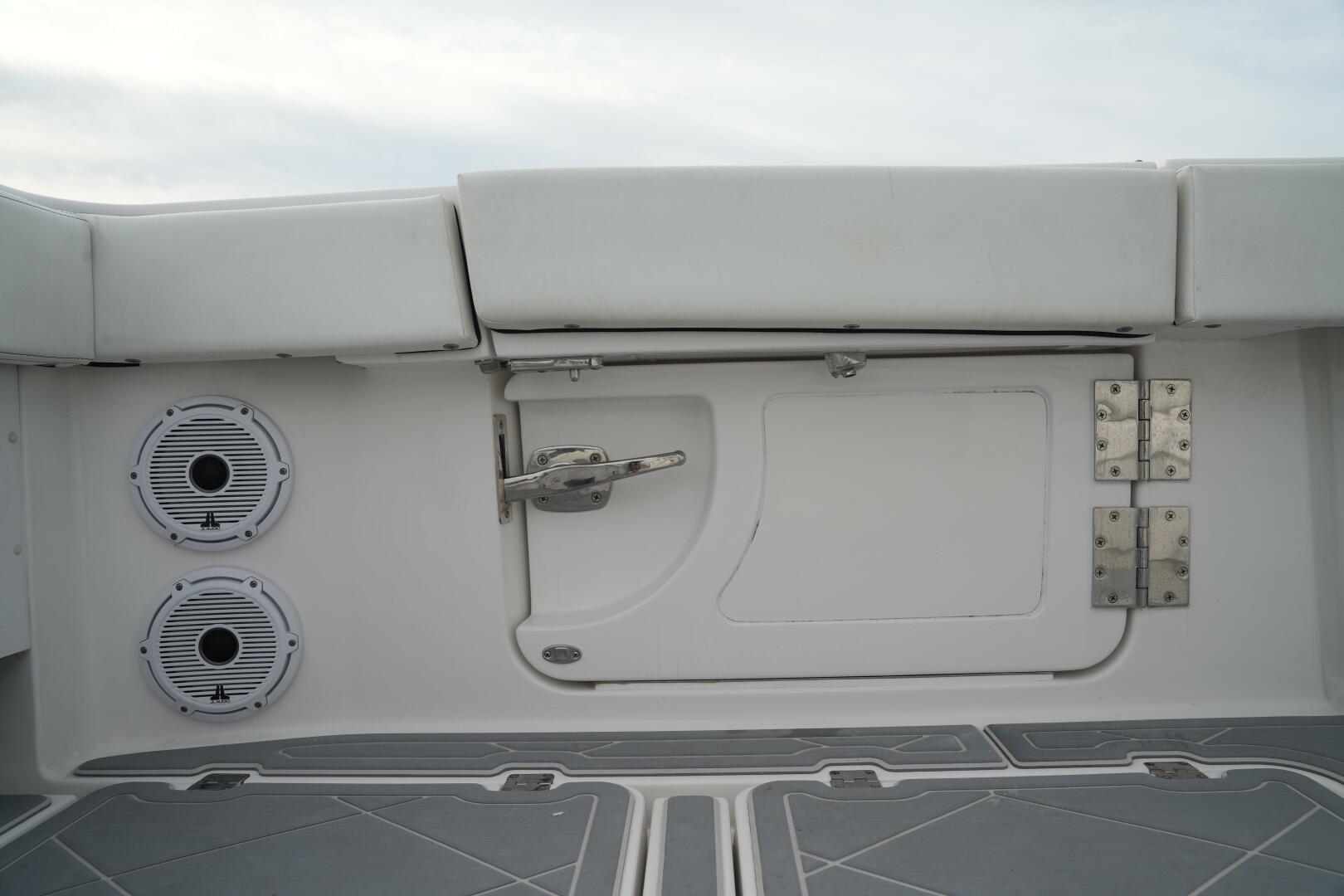 Slide: The Image of Invincible 46 Catamaran 2022 - 4787005
