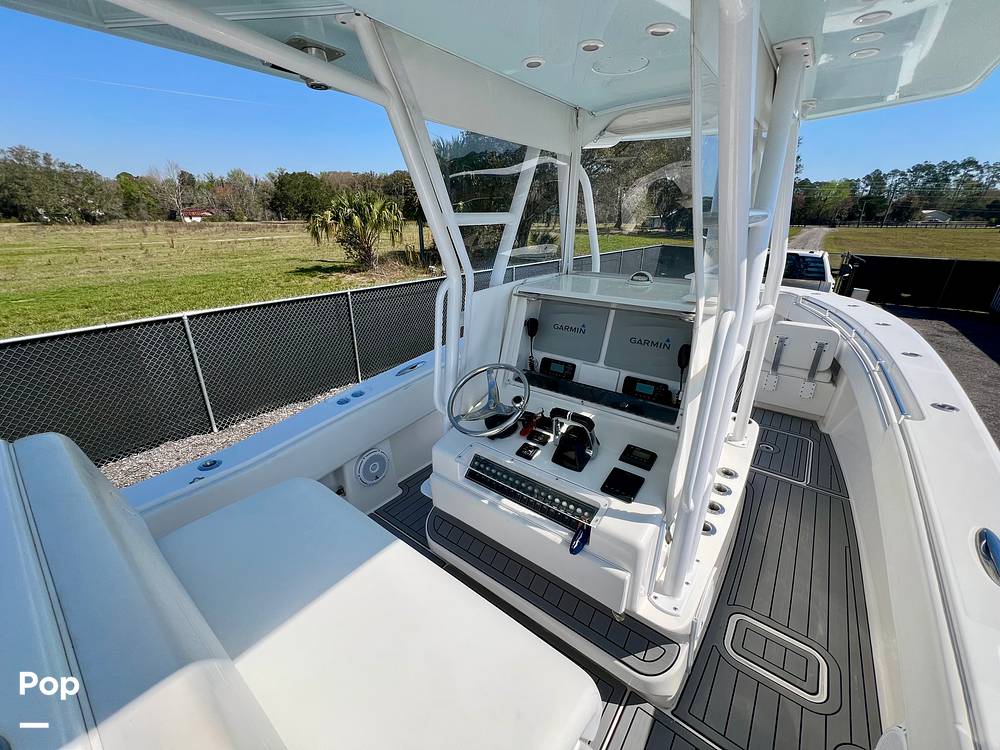 Slide: The Image of Invincible Open Fisherman 33 2015 - 15192315