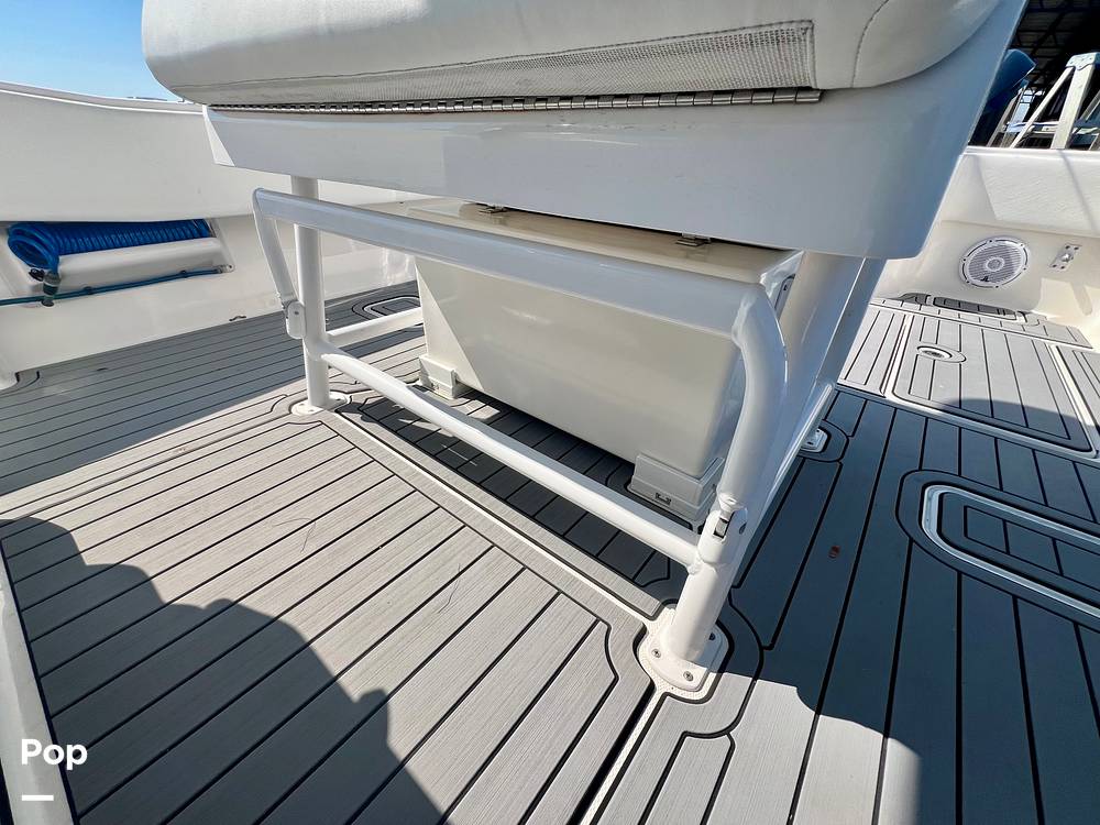 Slide: The Image of Invincible Open Fisherman 33 2015 - 15192360