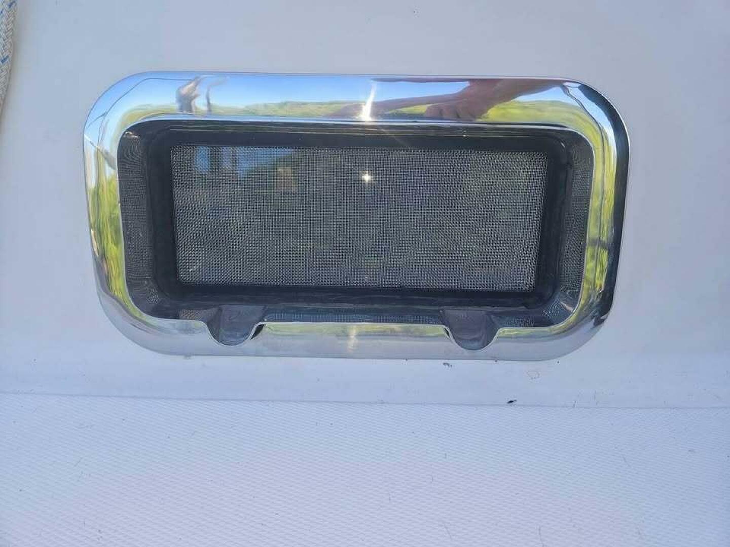 Slide: The Image of new porthole windows - 5029765