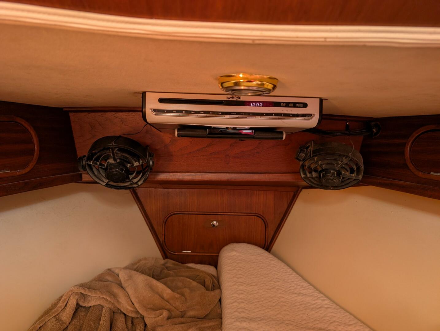 Slide: The Image of V15 - 5166956