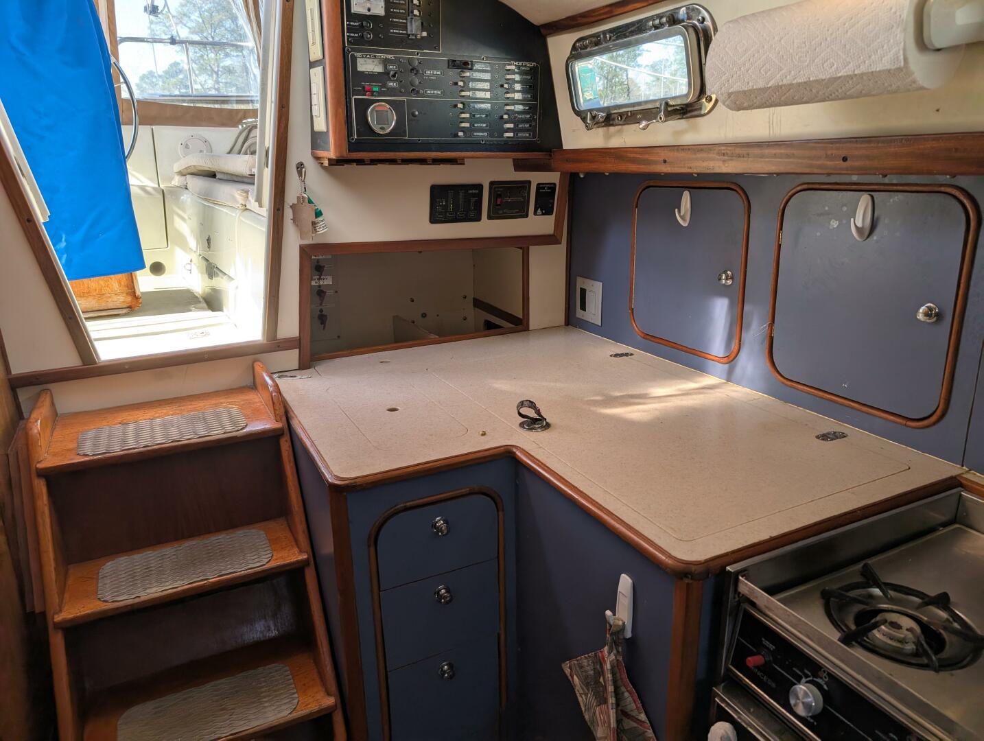 Slide: The Image of V43 - 5166988