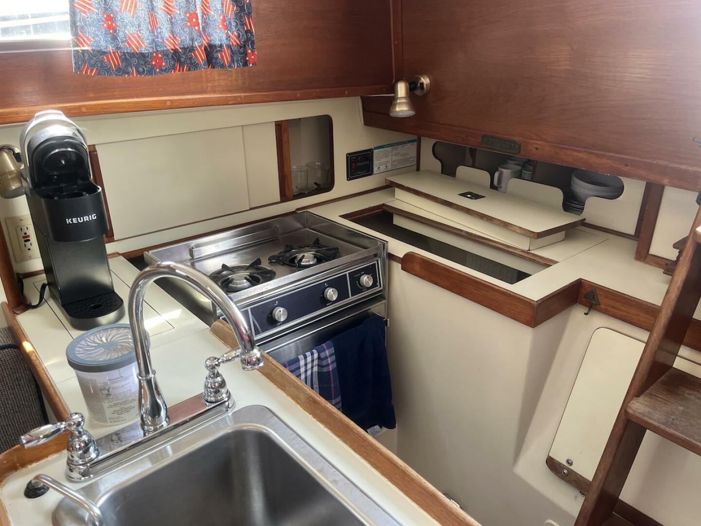 Slide: The Image of Irwin Citation 31 1985 - 5477506