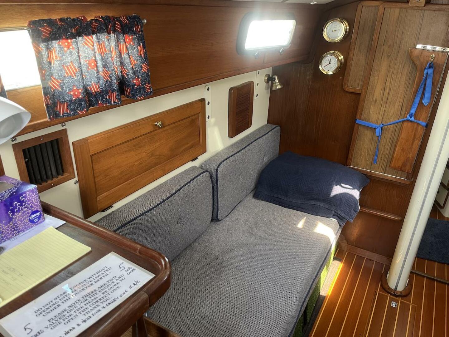 Slide: The Image of Irwin Citation 31 1985 - 5477509