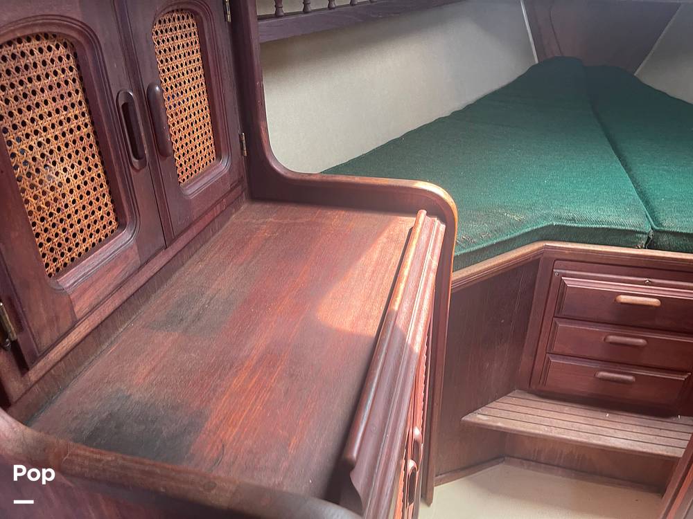 Slide: The Image of V-berth - 12920337