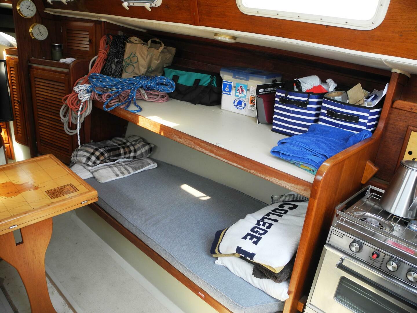 Slide: The Image of Islander 36 1975 - 4213803