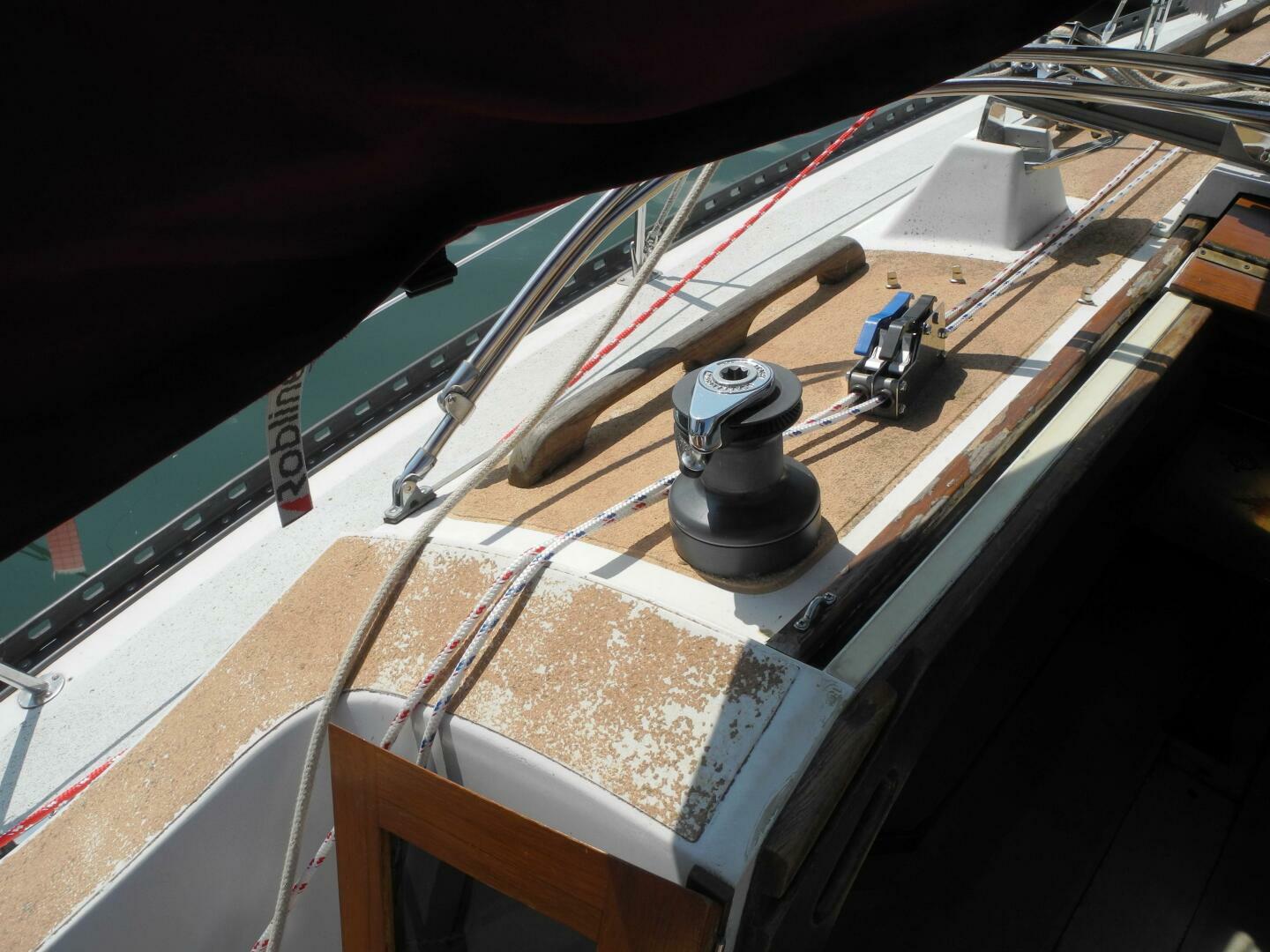 Slide: The Image of Islander 36 1975 - 4213826