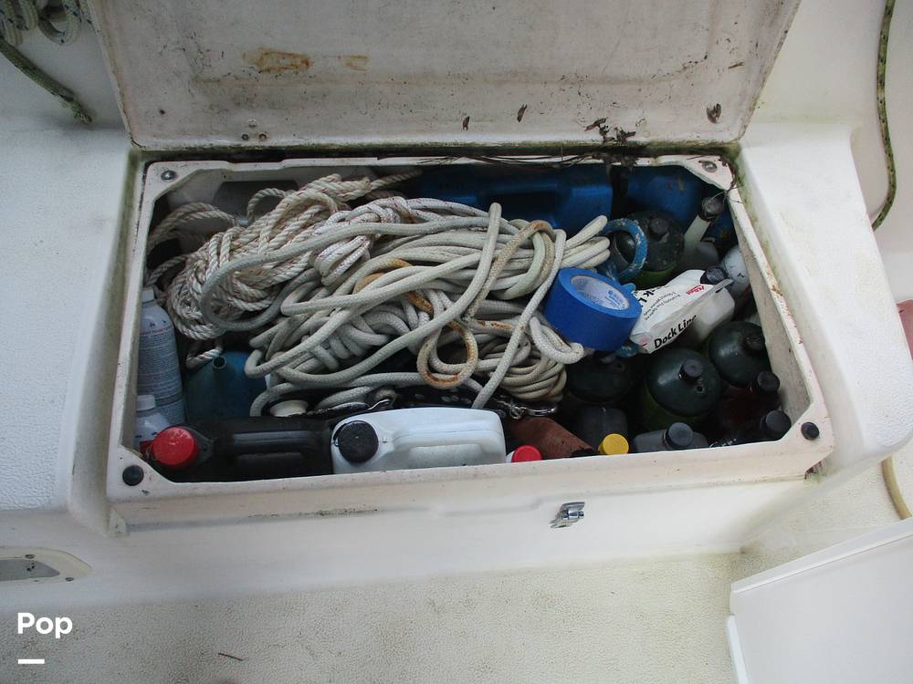 Slide: The Image of Islander 40 1984 - 14564614