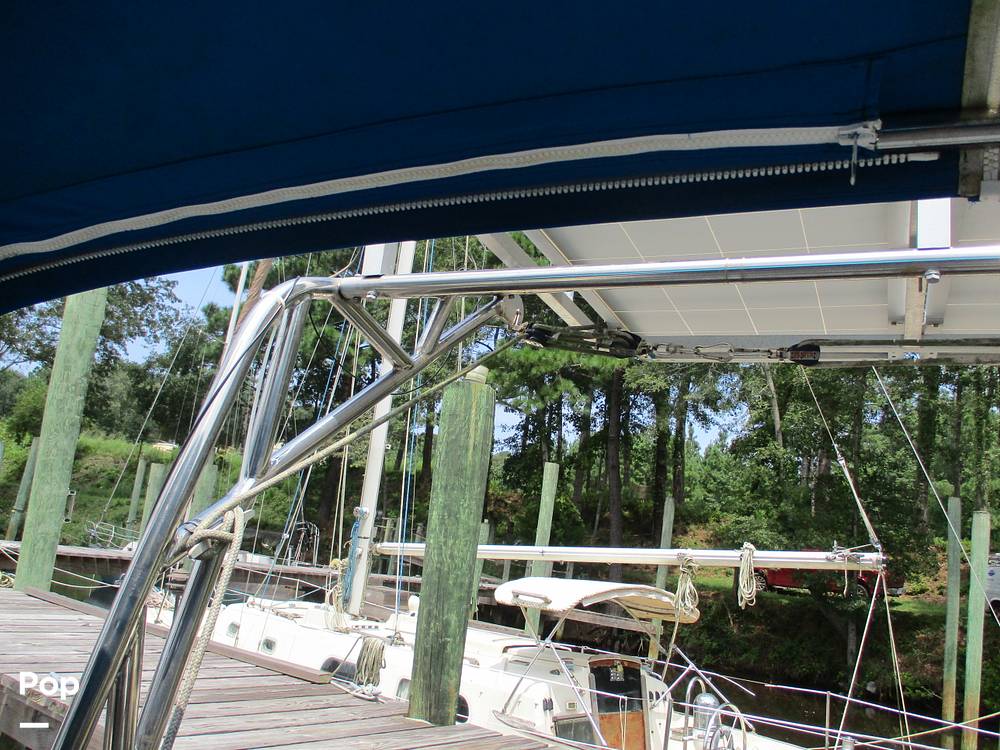 Slide: The Image of Islander 40 1984 - 14564624