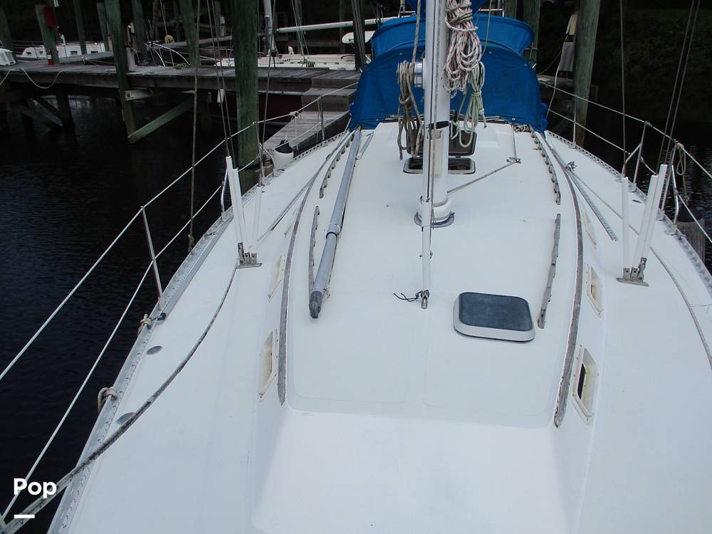 Slide: The Image of Islander 40 1984 - 14564632