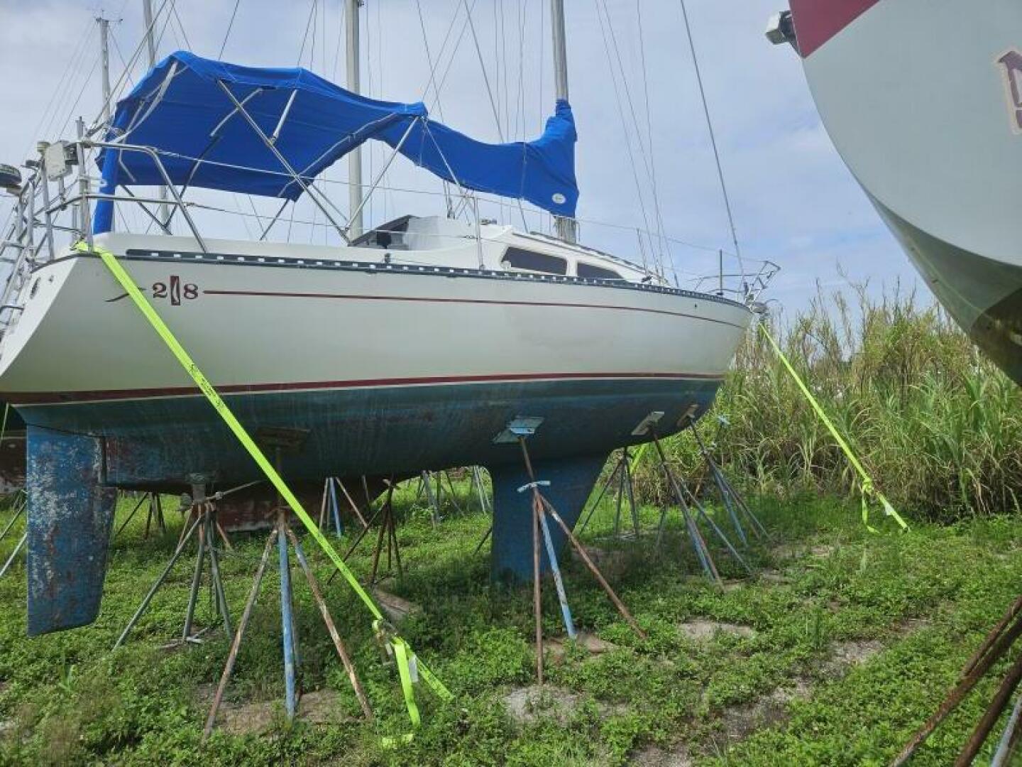 Slide: The Image of Islander Islander 28 1991 - 4643113