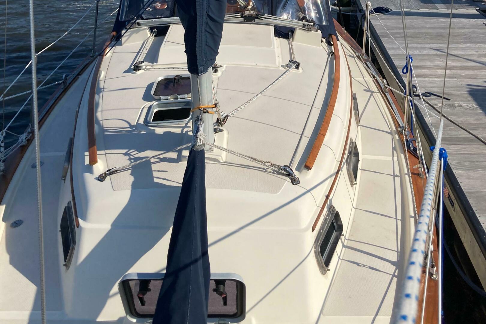 Slide: The Image of Island Packet 27 1990 - 5478955