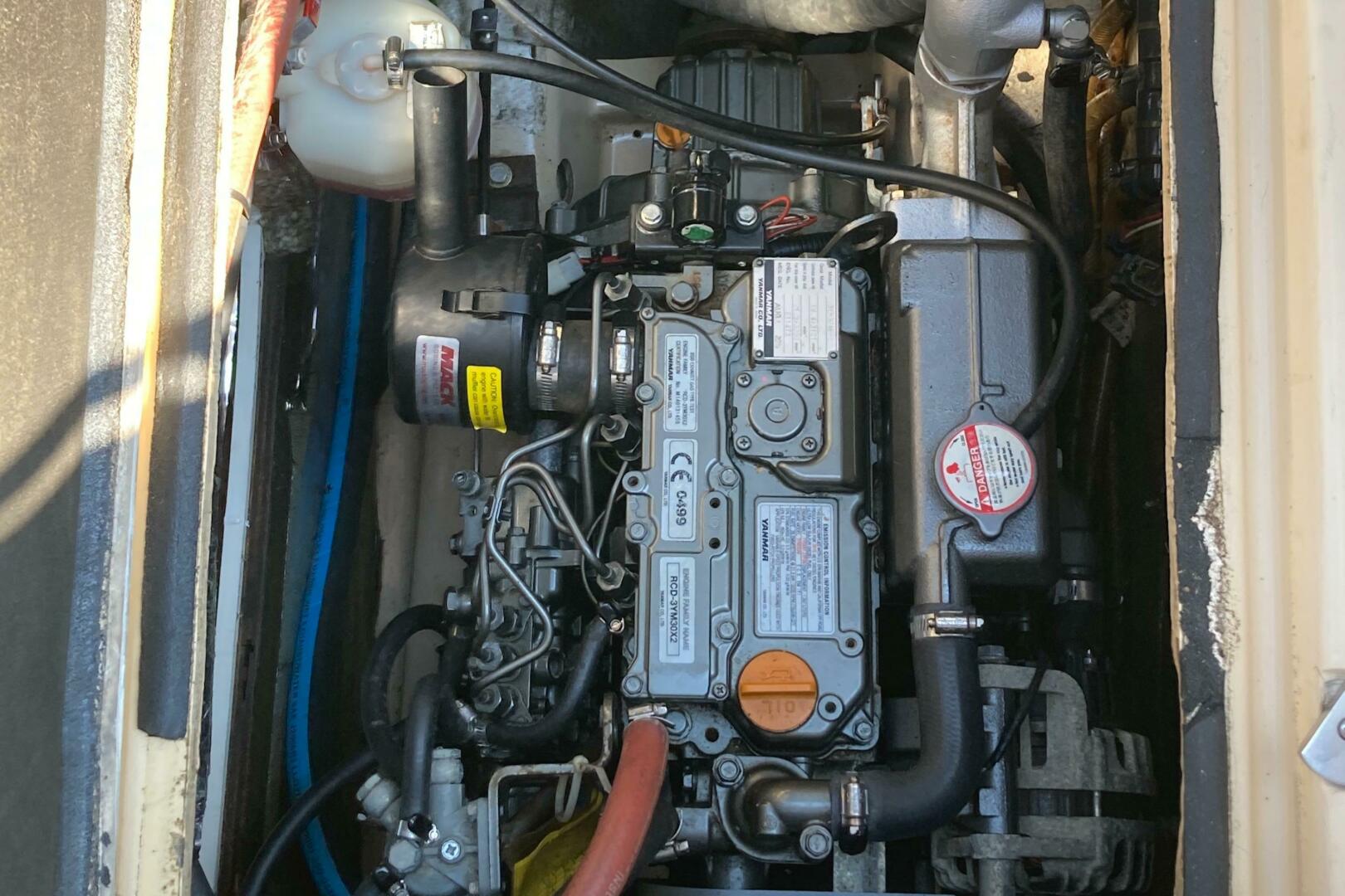 Slide: The Image of Island Packet 27 1990 - 5478962