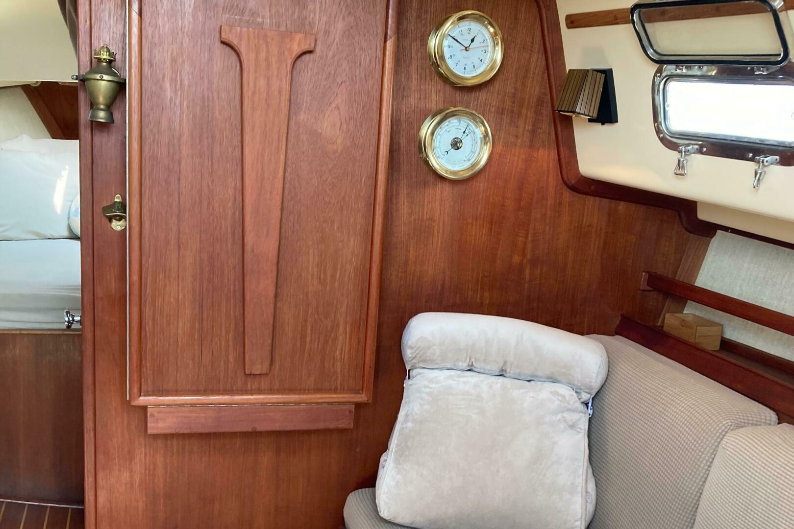 Slide: The Image of Island Packet 27 1990 - 5478974