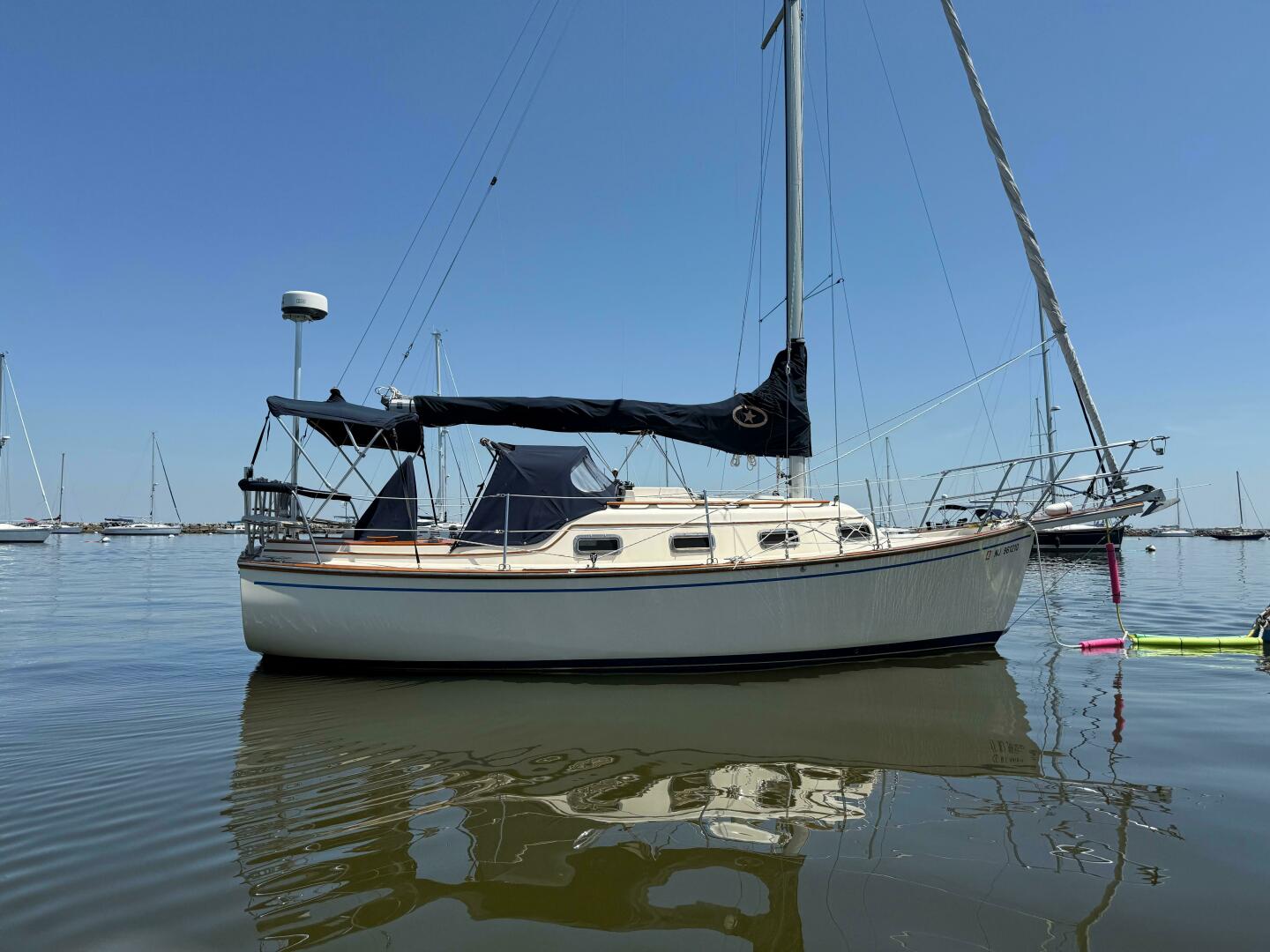 Slide: The Image of Island Packet 27 1990 - 5478980