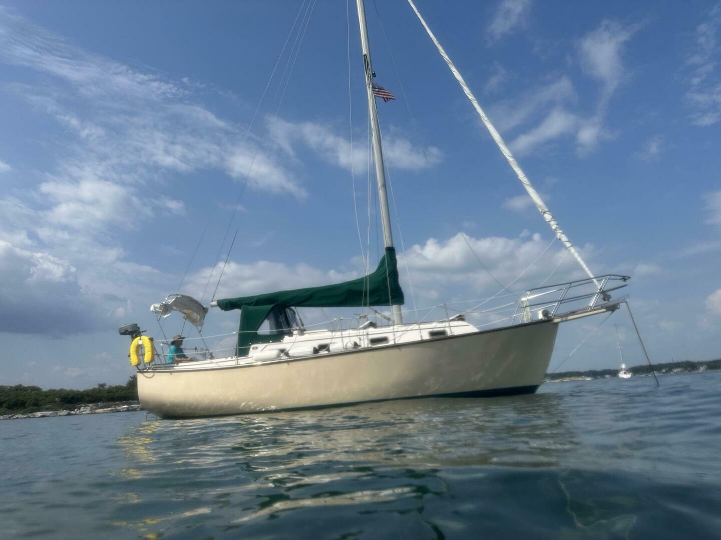 Slide: The Image of Island Packet 31 1985 - 5230861