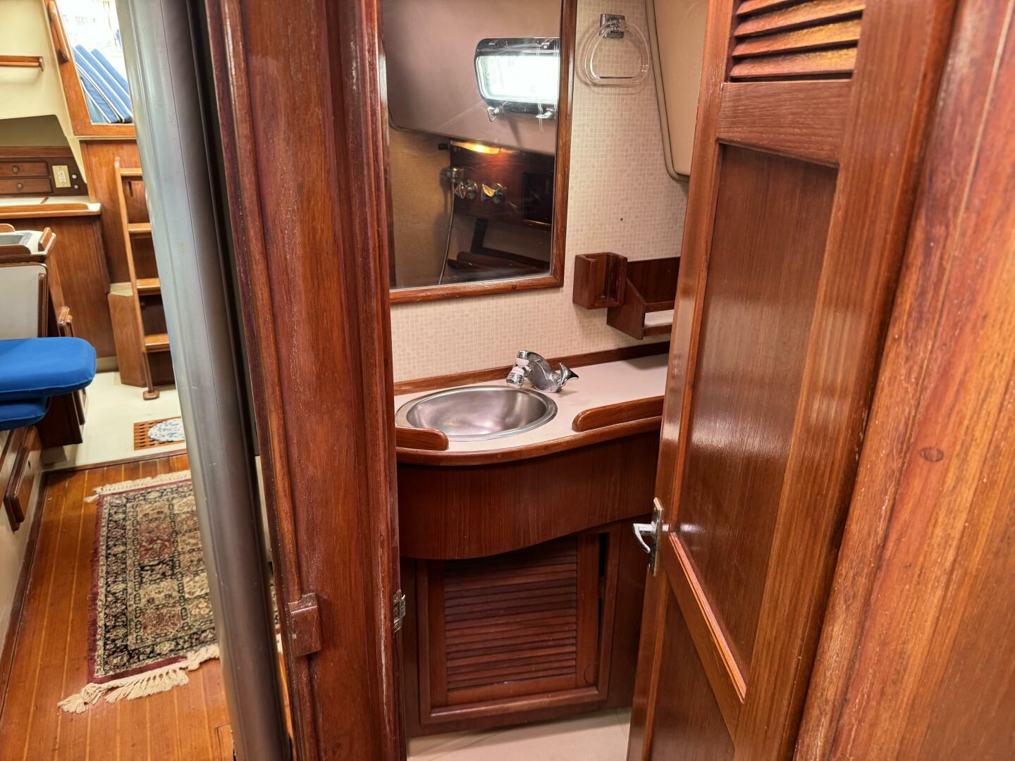 Slide: The Image of Island Packet 32 1991 - 5050619