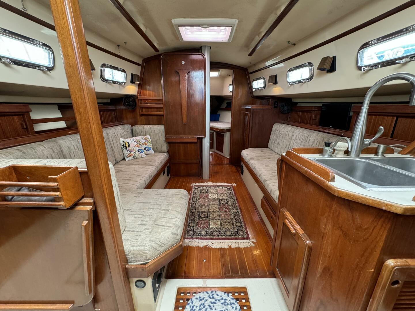 Slide: The Image of Island Packet 32 1991 - 5050634