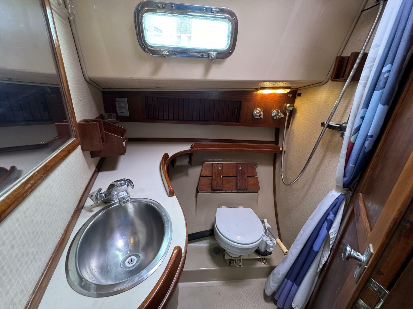 Slide: The Image of Island Packet 32 1991 - 5050658