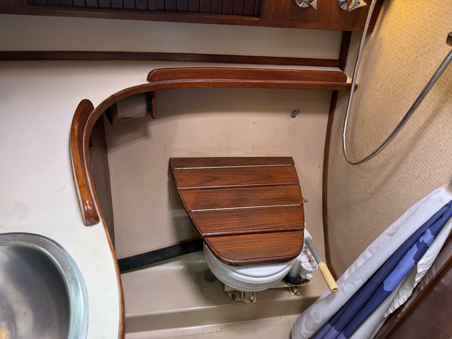 Slide: The Image of Island Packet 32 1991 - 5050660