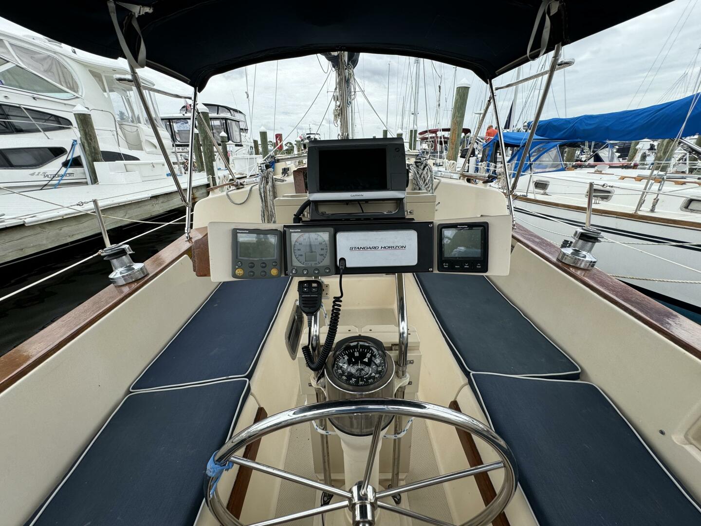 Slide: The Image of Island Packet 32 1991 - 5050690