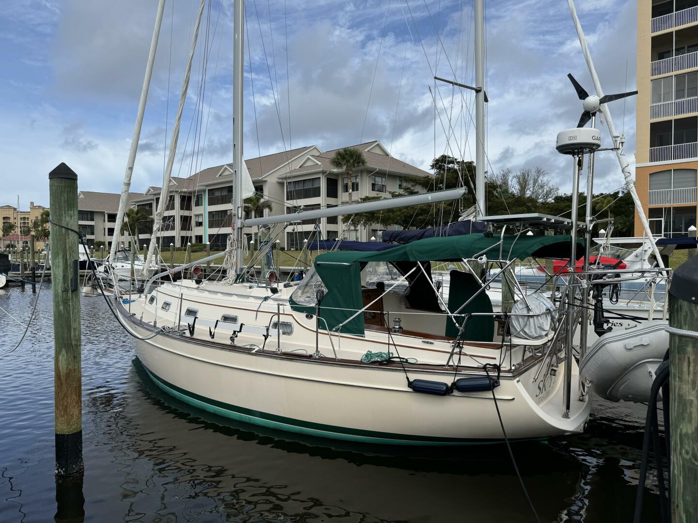 Slide: The Image of Island Packet 350 2003 - 5067632