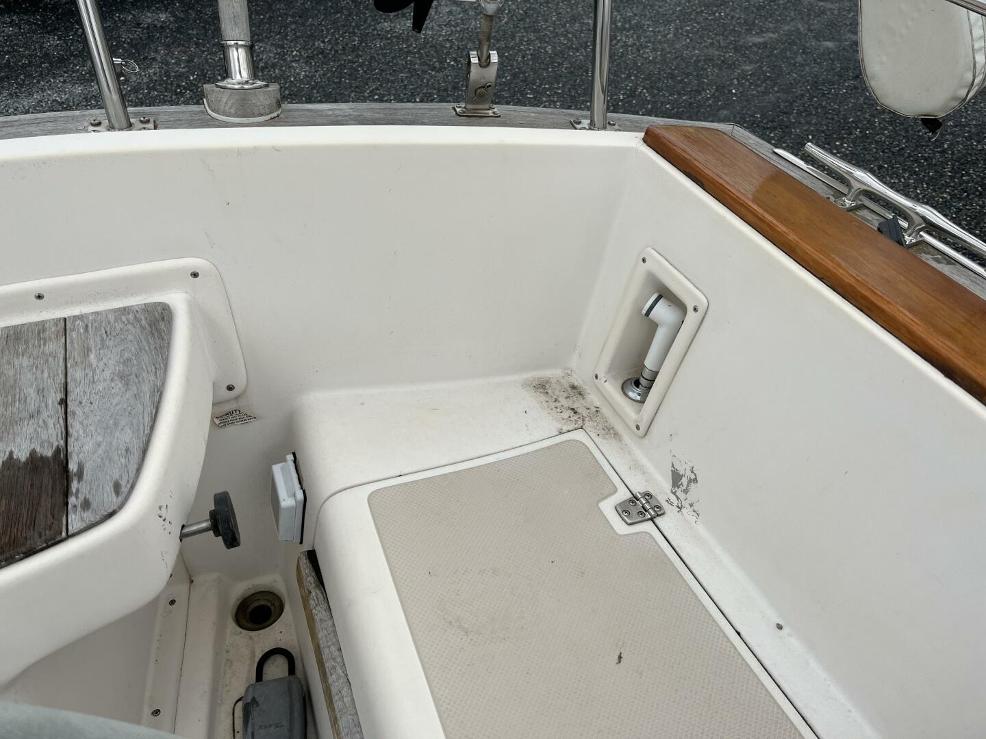 Slide: The Image of Island Packet 38 1986 - 4400421