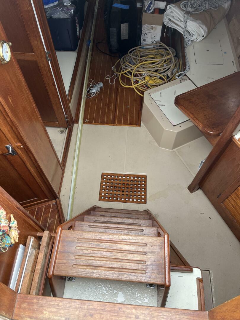 Slide: The Image of Island Packet 38 1986 - 4400436