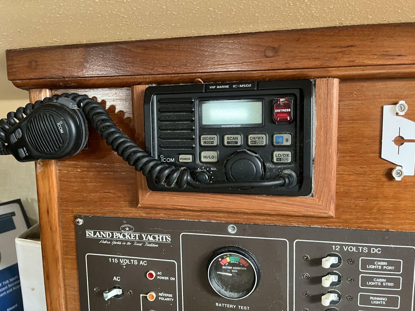 Slide: The Image of Island Packet 38 1986 - 4400442