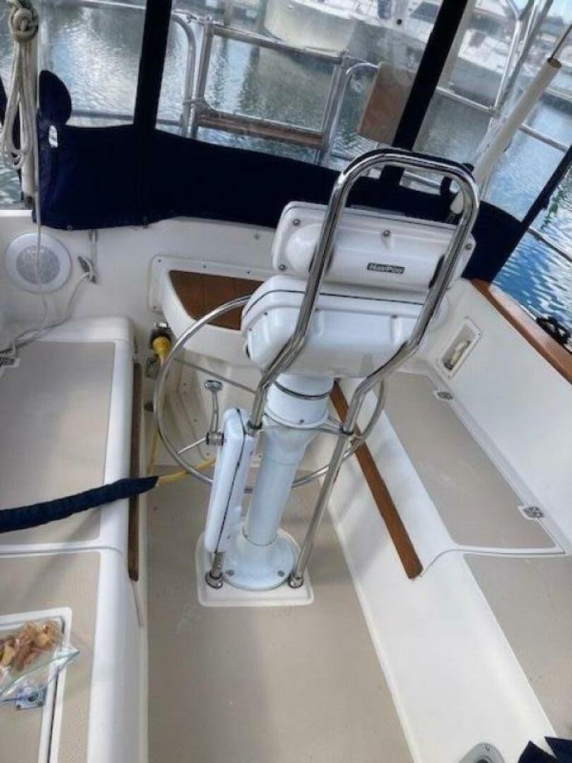 Slide: The Image of Island Packet 38 1987 - 4498358