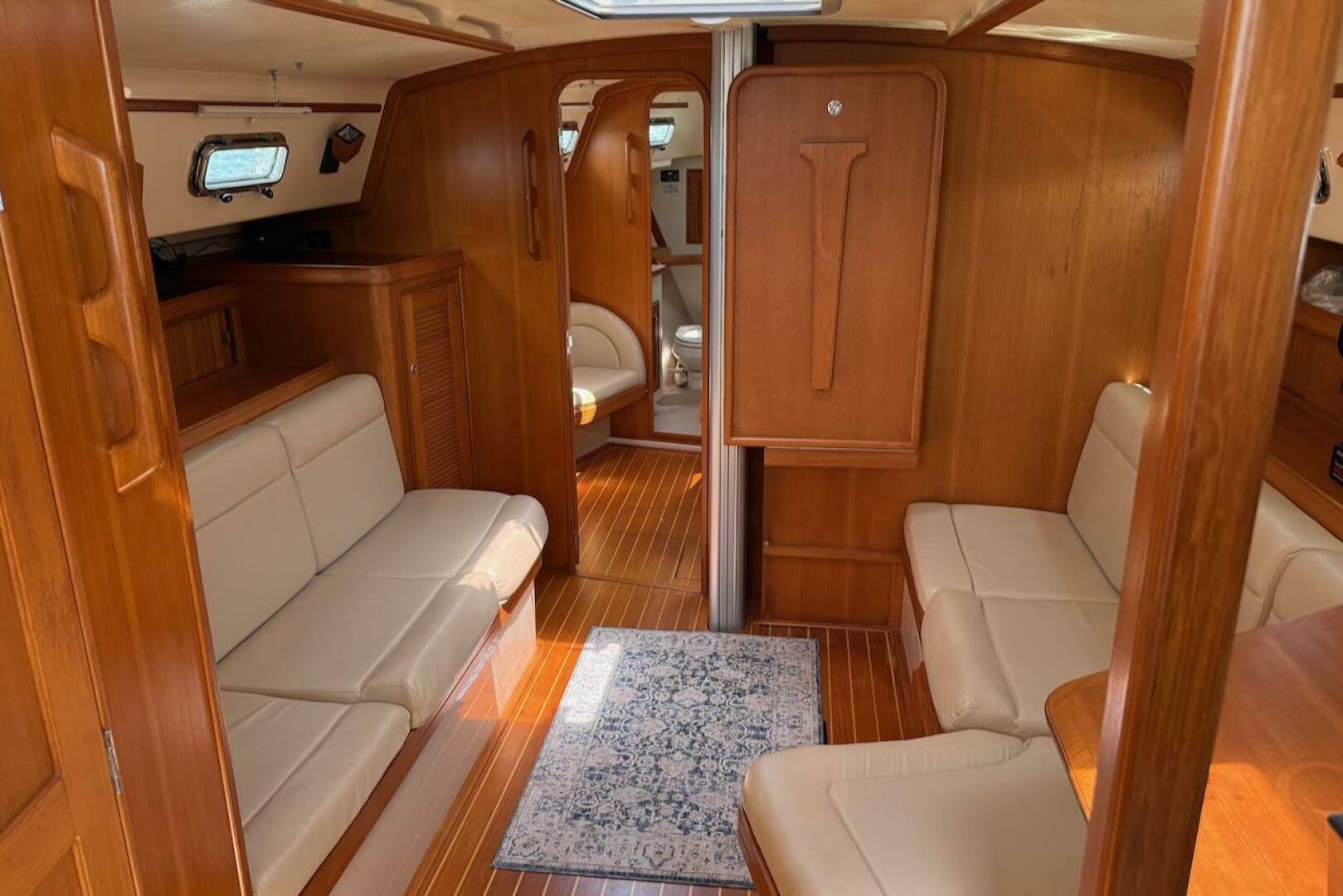 Slide: The Image of Island Packet 420 2002 - 5454992