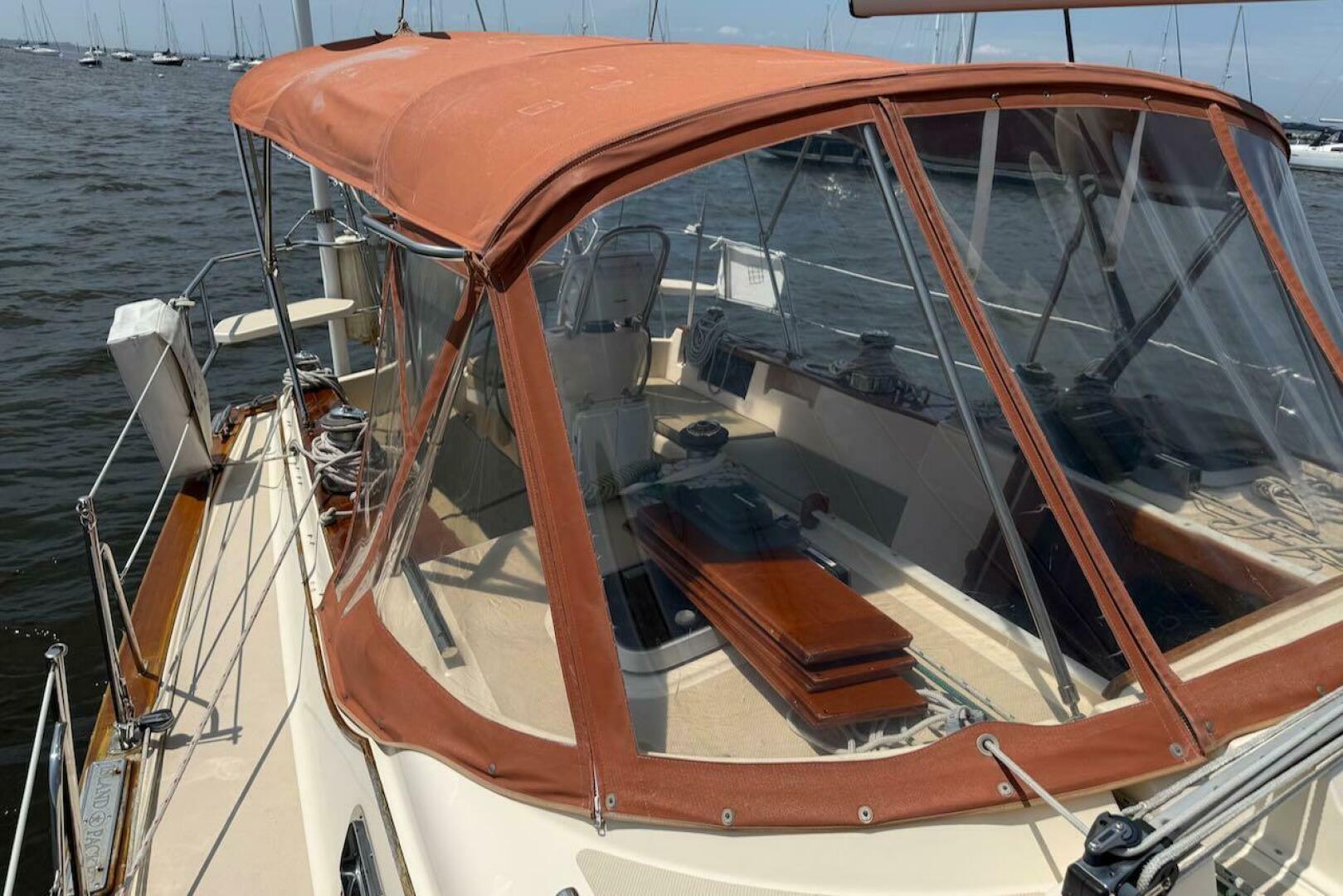 Slide: The Image of Island Packet 420 2002 - 5455015