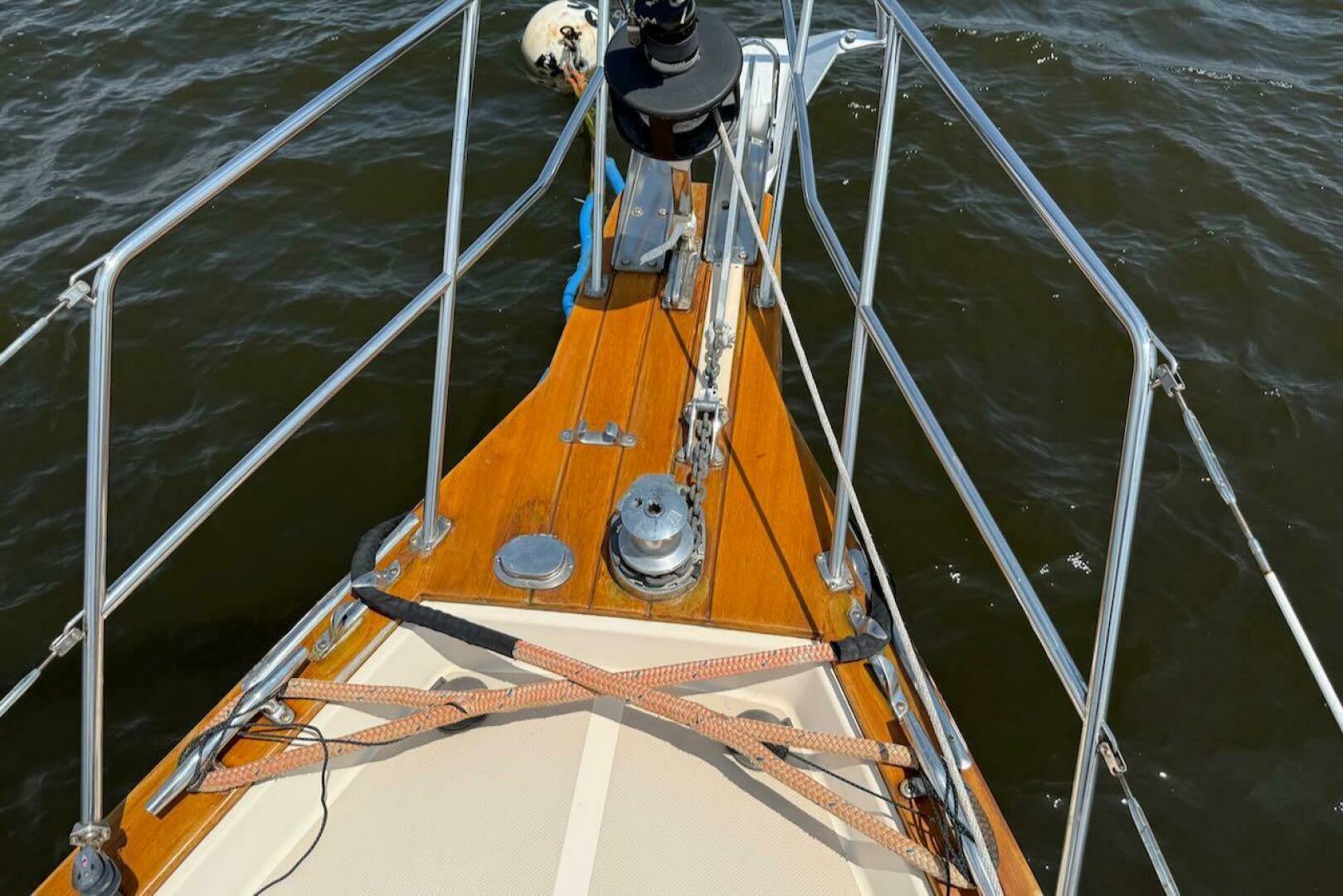 Slide: The Image of Island Packet 420 2002 - 5455019