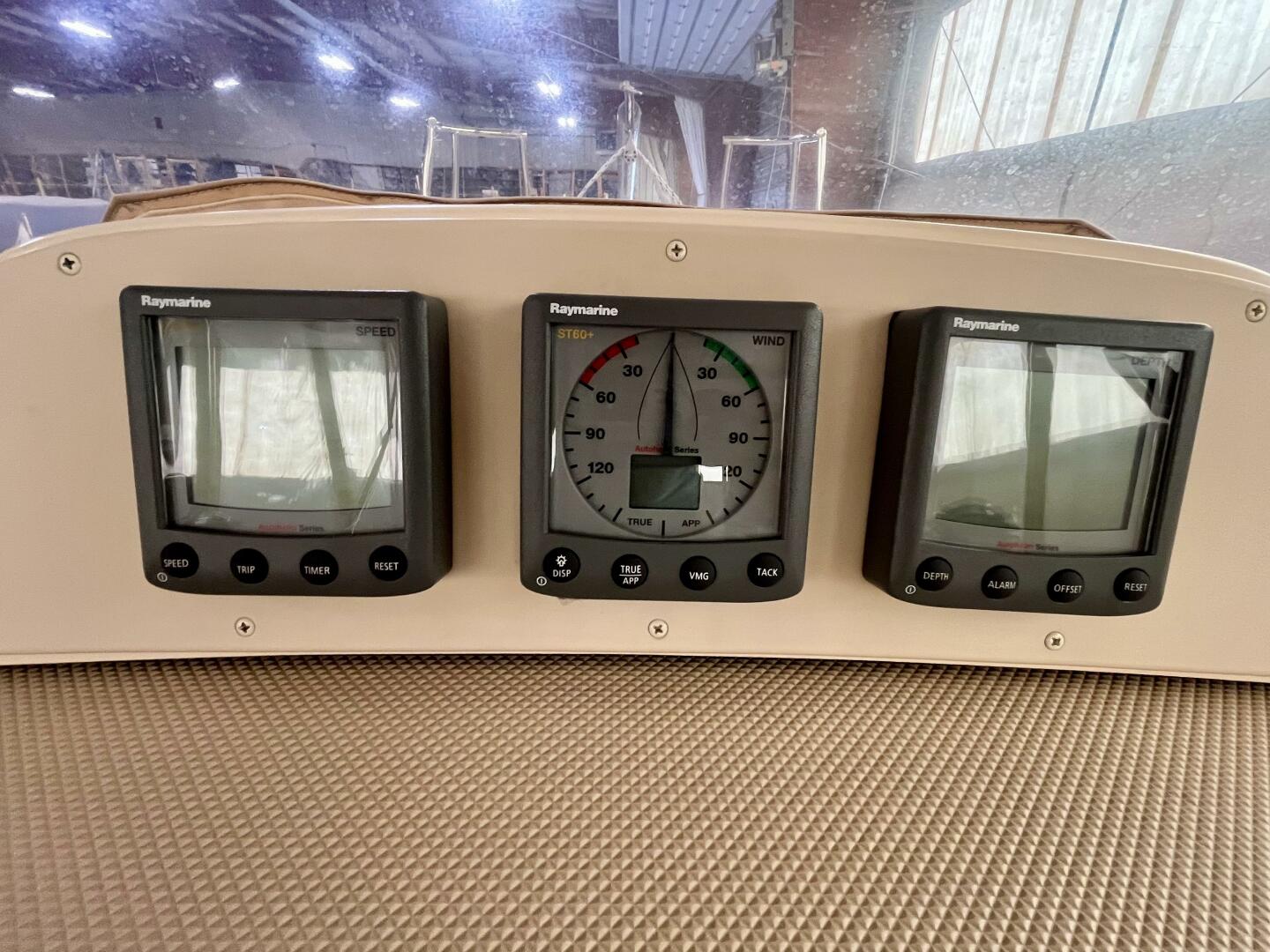 Slide: The Image of Island Packet 465 2008 - 5477099