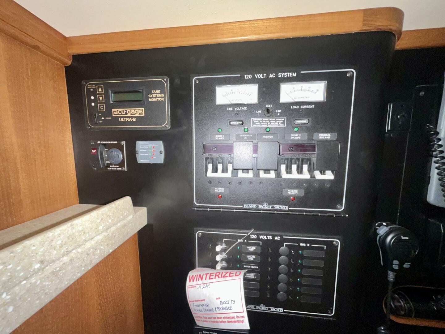 Slide: The Image of Island Packet 465 2008 - 5477107