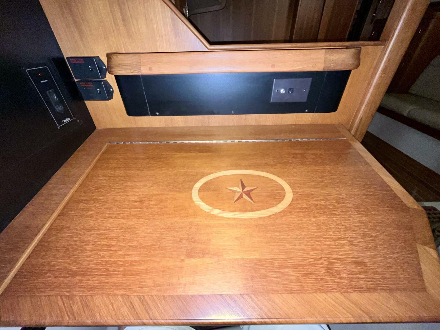 Slide: The Image of Island Packet 465 2008 - 5477109