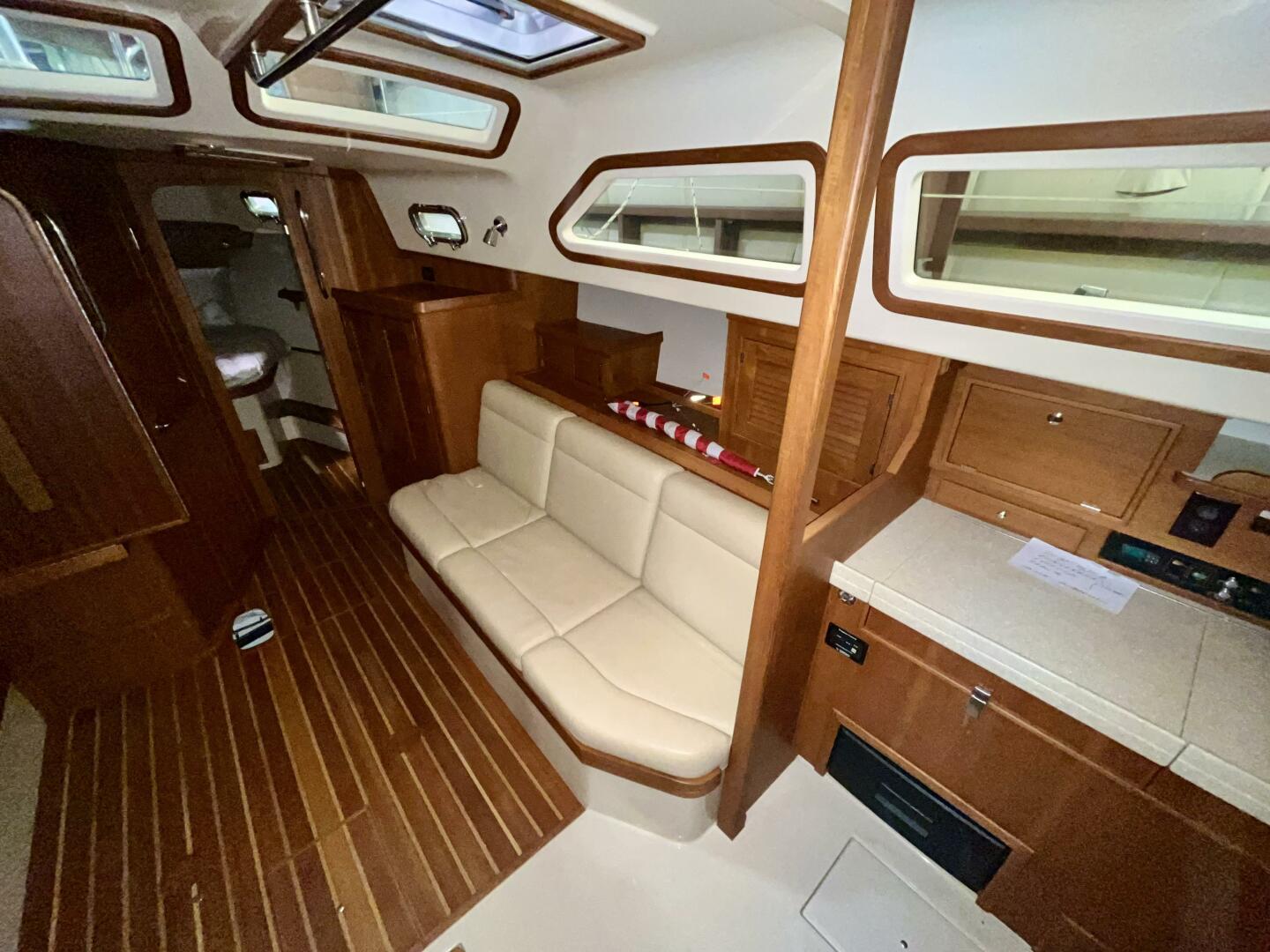 Slide: The Image of Island Packet 465 2008 - 5477114